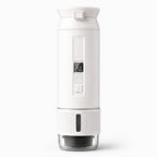 Torngat NomadBrew Ultra - draagbare espressomachine in gebruik