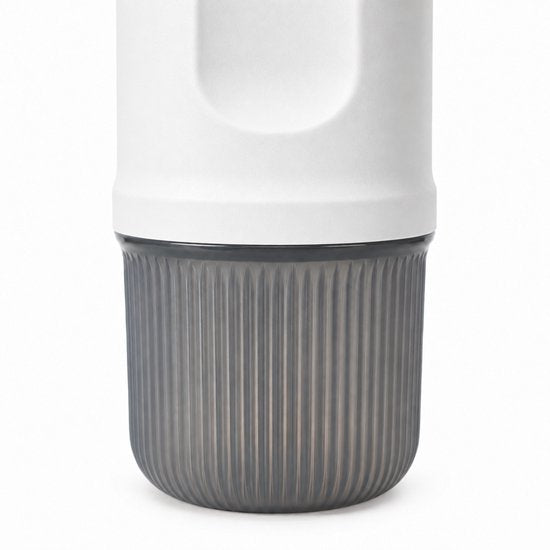 Drinkbeker en onderzijde NomadBrew Go wit
